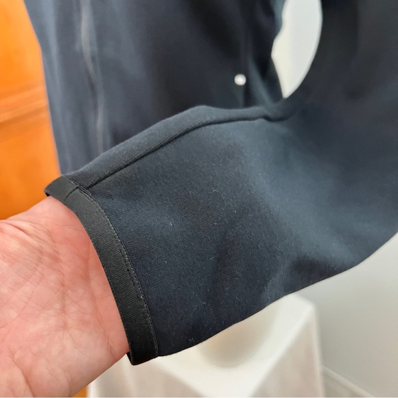 Nike Full-Zip Hoodie Jacket- Black - Women’s Small - Picture 5 of 13